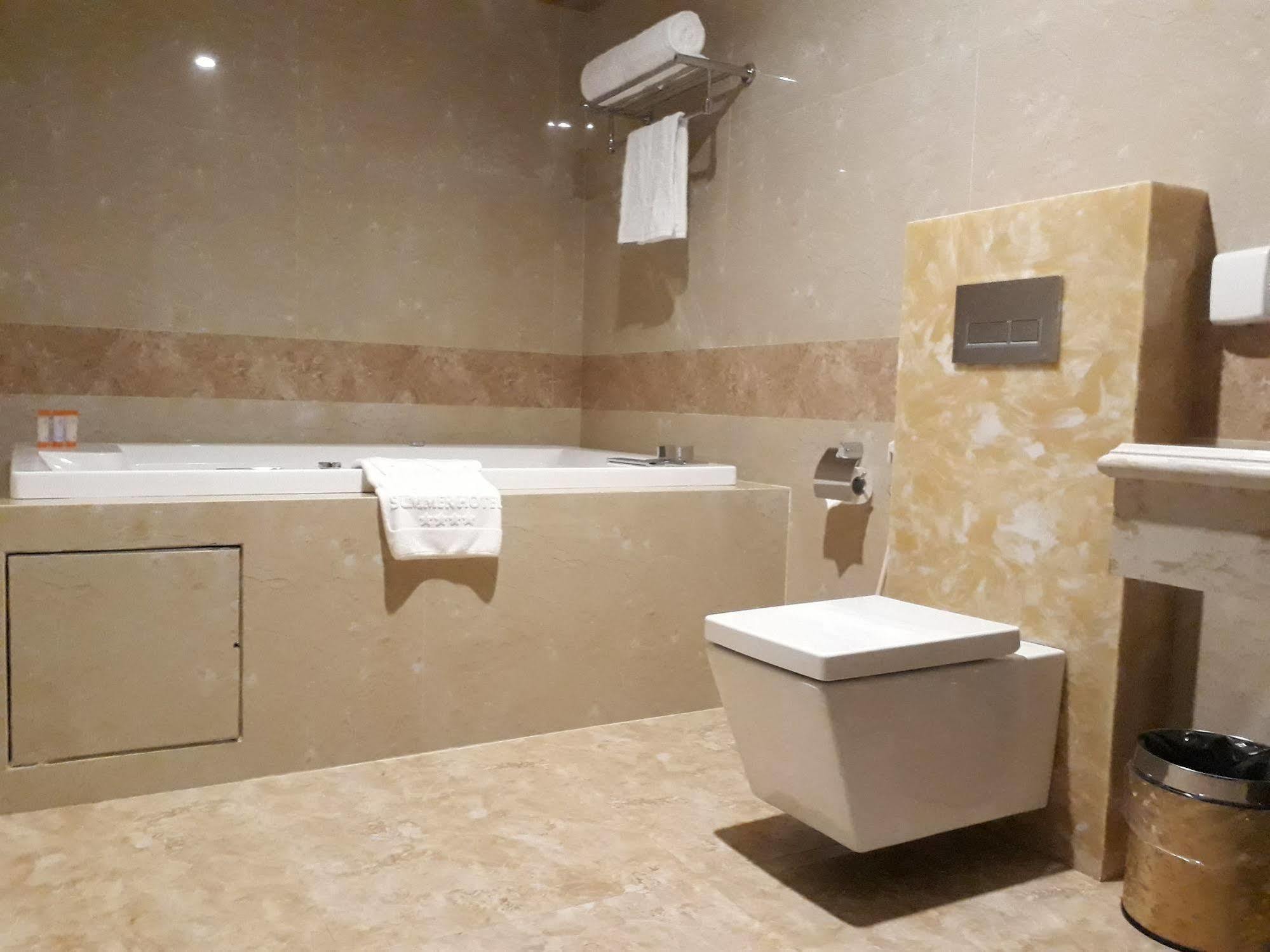 فندق سامر Cửa Lò المظهر الخارجي الصورة