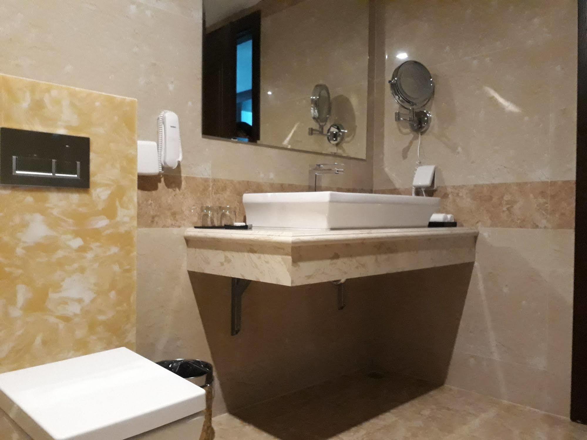 فندق سامر Cửa Lò المظهر الخارجي الصورة