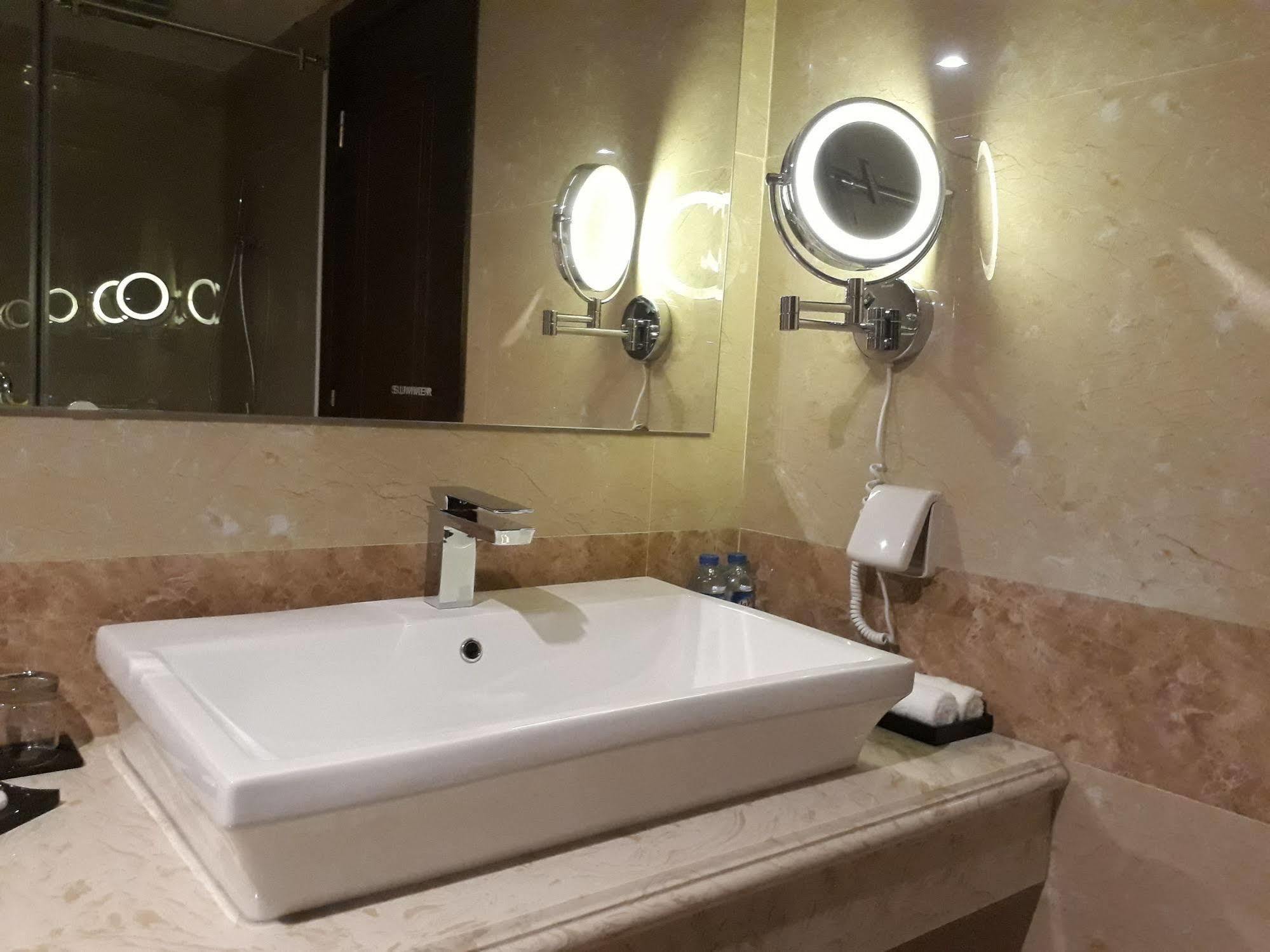 فندق سامر Cửa Lò المظهر الخارجي الصورة